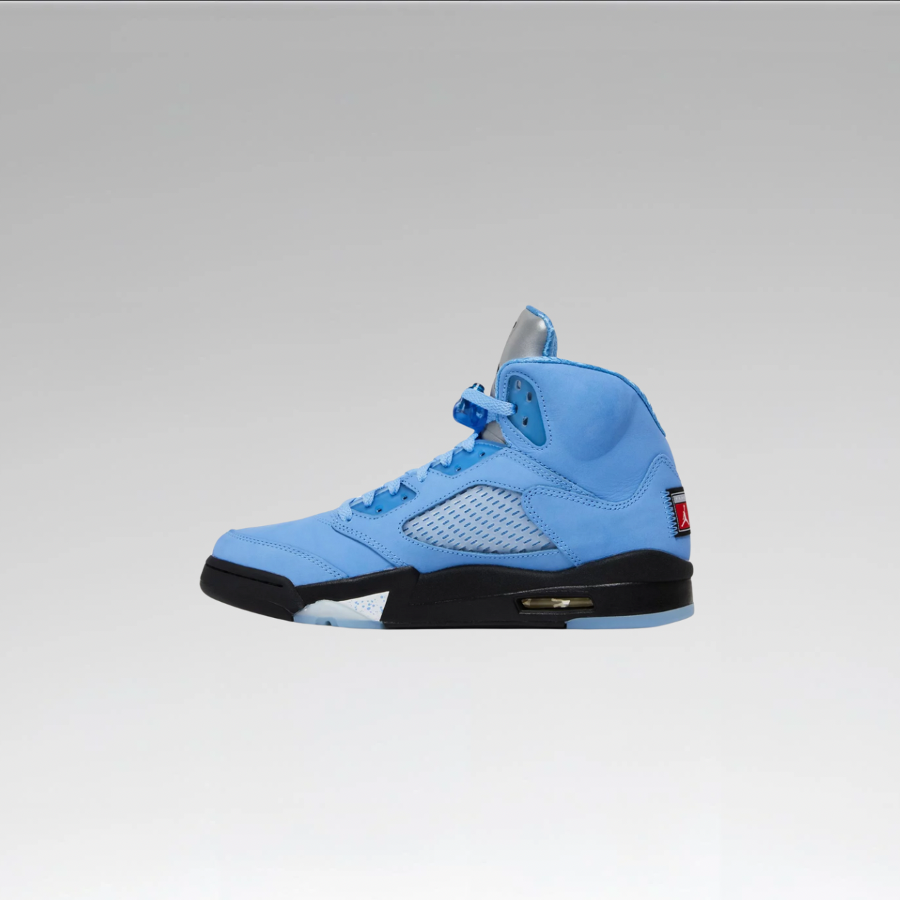 Air Jordan 5 Retro SE 'UNC' - SoloraHQ